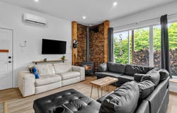 204 Ch. Forest Hill, Saint-Adolphe-d'Howard, Quebec J0T2B0