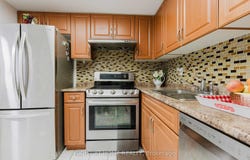 1690 - 1 Greystone Walk Drive, Toronto, Ontario M1K5J3