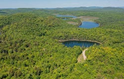 Ch. du Grand-Poisson-Blanc, Lac-Sainte-Marie, QC J0X1Z0, CA, Lac-Sainte-Marie, Quebec J0X1Z0