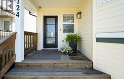 124 Archibald Close, Fort McMurray, Alberta T9K2P3