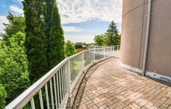 11 Thackeray Crescent, Barrie, Ontario L4N6J6