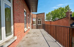 336 Av. Grosvenor, Westmount, Quebec H3Z2M2