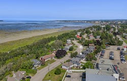 527 Rue Élisabeth, Rimouski, Quebec G5L3N1