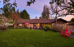 10807 Madrona Dr, North Saanich, British Columbia V8L5P1