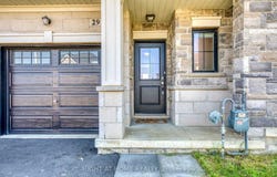 29 Mia Drive, Hamilton, Ontario L9B0J8