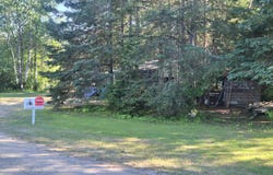 Ch. du Héron, Mont-Laurier, Quebec J9L3G6