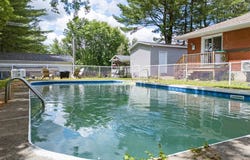 113 Rue Garneau, East Angus, QC J0B1R0, CA, East Angus, Quebec J0B1R0