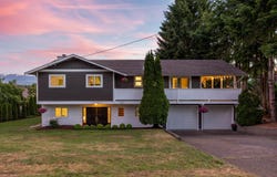 787 Evergreen Ave, Courtenay, British Columbia V9N 6Y1