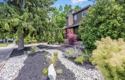 2330 Parkway Drive, Burlington, Ontario L7P1T5