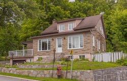 42 Rue Bresseau, La Haute-Saint-Charles, QC G2B2S8, CA, La Haute-Saint-Charles, Quebec G2B2S8