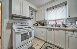 202 Cadillac Avenue S, Oshawa, Ontario L1H5Z7
