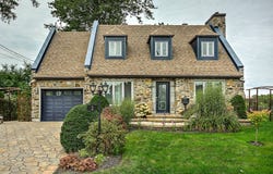 3 Rue Bertrand, Laval (Sainte-Rose), Quebec H7L 3G6