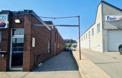 306B Eddystone Avenue, Toronto, Ontario M3N1H7