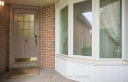 5322 Lismic Boulevard, Mississauga, Ontario L5V1P5