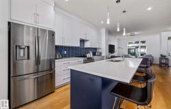 10312 78 st NW, Edmonton, Alberta T6A3E5