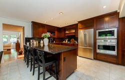 1174 Strathaven Drive, North Vancouver, British Columbia V7H2Z6