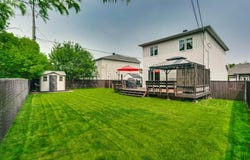 364 Rue Beauvais, Gatineau, QC J8R3Z8, CA, Gatineau, Quebec J8R3Z8