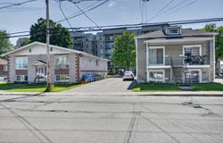 886 Rue Laviolette, Saint-Jérôme, Quebec J7Y2W4