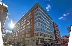 630 Rue William 103, Montréal (Ville-Marie), Quebec H3C 4C9