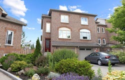 27 Larissa Court, Vaughan, Ontario L6A2K8