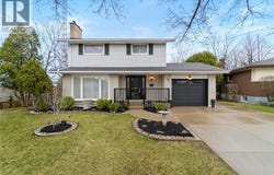 36 BUCKINGHAM Drive, Hamilton, Ontario L9C2G5
