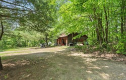 60 Ch. H.-Zurenski, Val-des-Monts, QC J8N5J2, CA, Val-des-Monts, Quebec J8N5J2