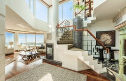 8120 Boul. St-Laurent, Brossard, Quebec J4X2P2