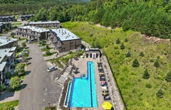 205 Allée de lAcadémie, Mont-Tremblant, Quebec J8E 0K4