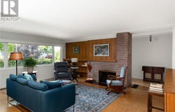 645 Transit Road, Oak Bay, British Columbia V8S4Z4