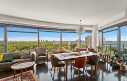 150 Ch. de la Pointe-Sud, Montréal, Quebec H3E0A8