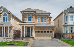 32 Babcock Street, Waterdown, Ontario L8B0S5