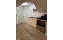 Unit Bs - 85 Floral Parkway, Toronto, Ontario M6L2C3