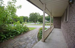 42 William Street, East Gwillimbury, Ontario L0G1V0