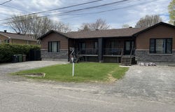 61 Av. de la Promenade, Saint-Sauveur, QC J0R1R6, CA, Saint-Sauveur, Quebec J0R1R6