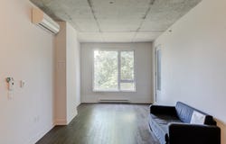 5077 Rue Paré 307, Montréal (Côte-des-Neiges/Notre-Dame-de-Grâce), Quebec H4P 1P4