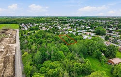 Rue Desautels, Saint-Jean-sur-Richelieu, Quebec J3B 8M8