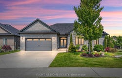 6 Bluenose Drive, Norfolk, Ontario N0A1N7