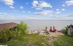 339520 Presquile Road, Georgian Bluffs, Ontario N0H2T0