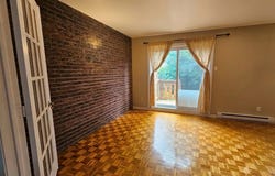 1101 Rue Poulin, Greenfield Park, Quebec J4V3B6