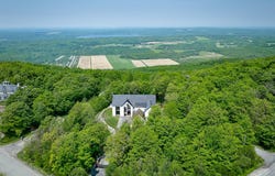 201 Rue des Cimes, Shefford, Quebec J2M 1N9