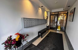 204 - 1 Centre Street W, Richmond Hill, Ontario L4C3P3