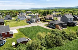 6 Av. de la Perdrix, L'Islet, Quebec G0R2B0