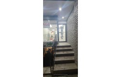 283 Augusta Avenue, Toronto, Ontario M5T2M1