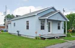 156 Rue St-Joseph, Salaberry-de-Valleyfield, QC J6T1L1, CA, Salaberry-de-Valleyfield, Quebec J6T1L1