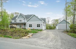 1534 Rue du Clos-des-Artisans, Prã©Vost, QC J0R 1T0, Canada, Prévost, Quebec Prévost