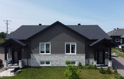 976 Rue du Nickel, Laterrière, QC G7N0G3, CA, Laterrière, Quebec G7N0G3