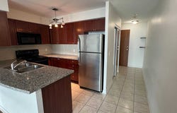 1911 - 4889 Kimbermount Avenue, Mississauga, Ontario L5M7R9