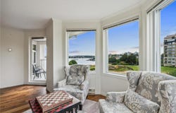11 Cooperage Place, Victoria, British Columbia V9A 7J9