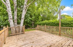102 Murray Drive, Aurora, Ontario L4G2C5