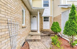68 Middlemiss Cres Crescent, Cambridge, Ontario N1T1R4